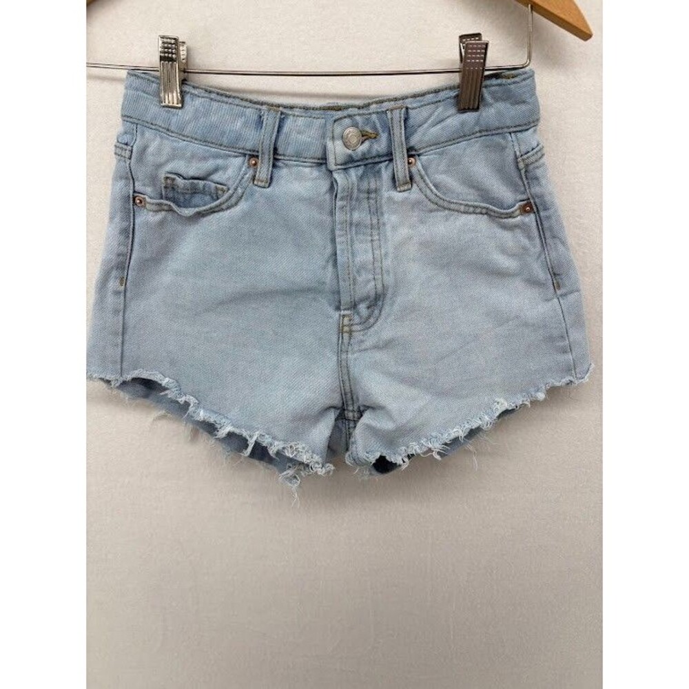 Wild Fable Women's Size 00 Cut off Denim High Rise Short Shorts Light Wash